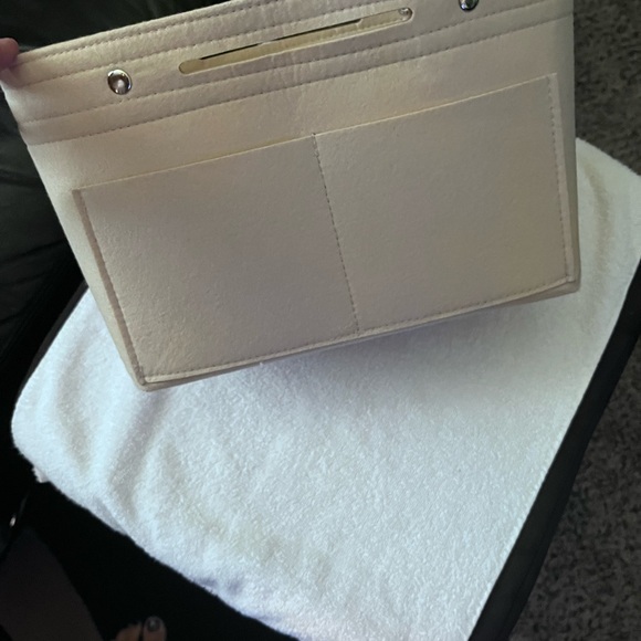 🔥Rebecca Minkoff 'Dylan' Tote Navy Blue Unlined Handbag. EUC. Offers welcomed. - Picture 5 of 11